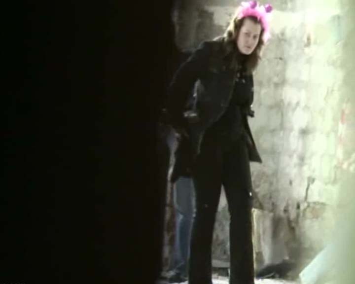 Watch video Pissing outdoor 003