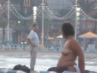 Watch video Pareja se deja ver follando